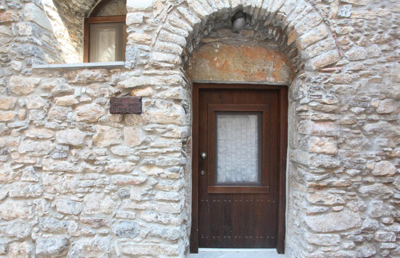 Stoes Traditional Suites Μεστά Εξωτερικό φωτογραφία
