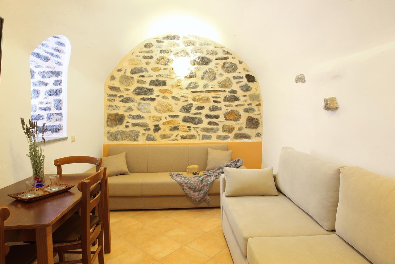 Stoes Traditional Suites Μεστά Εξωτερικό φωτογραφία