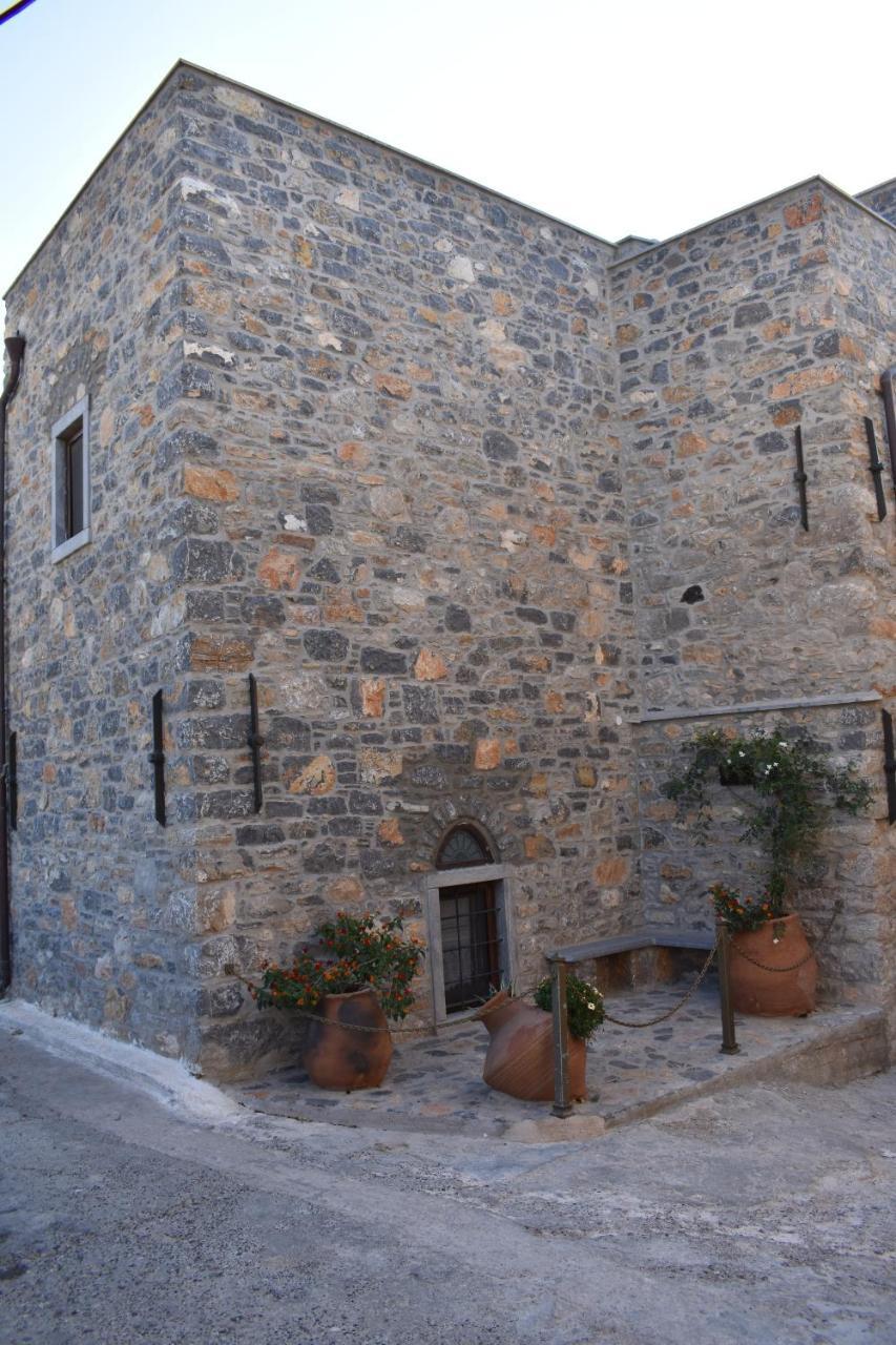 Stoes Traditional Suites Μεστά Εξωτερικό φωτογραφία