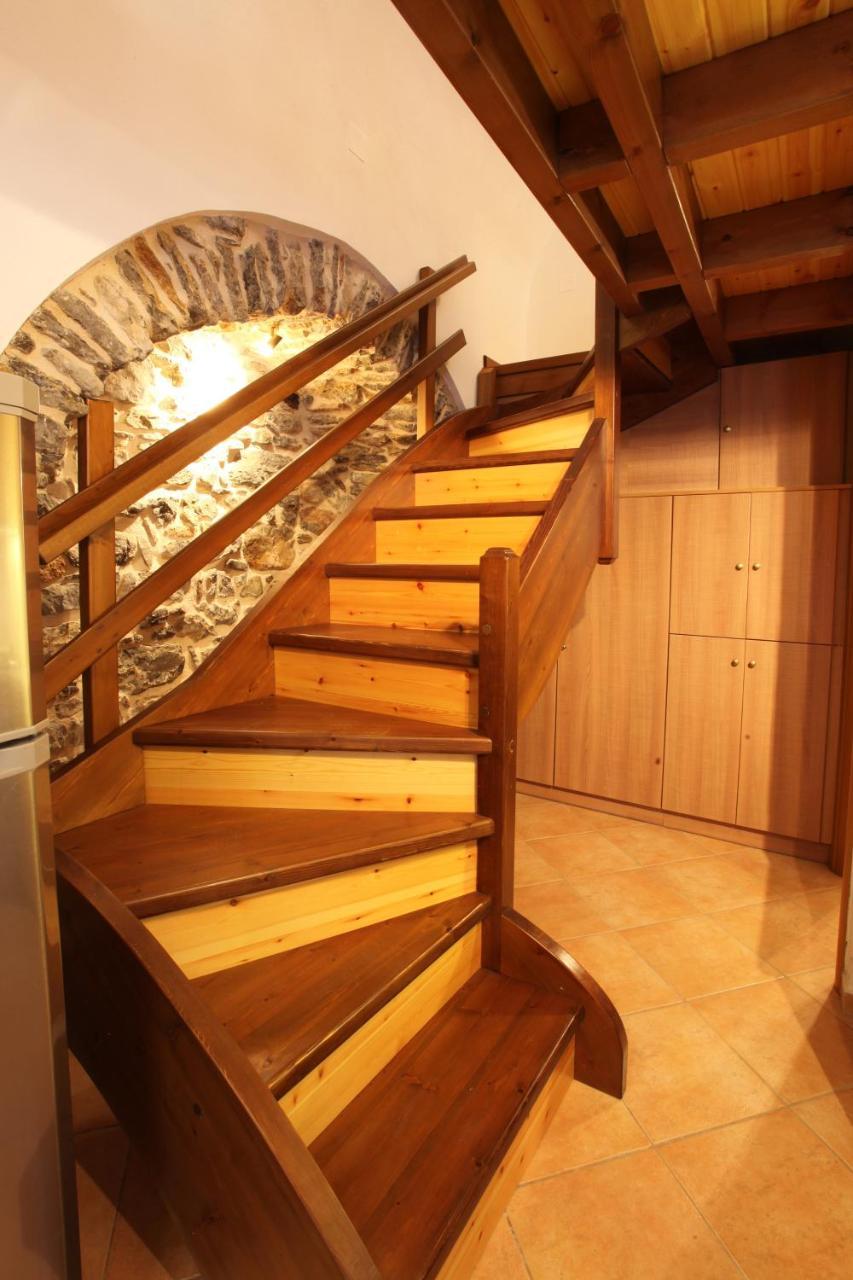 Stoes Traditional Suites Μεστά Εξωτερικό φωτογραφία