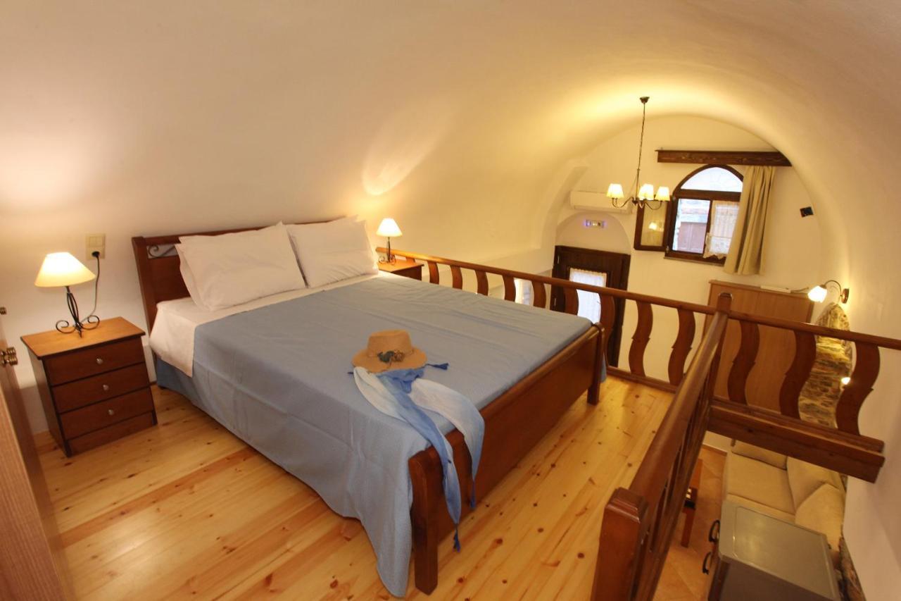 Stoes Traditional Suites Μεστά Εξωτερικό φωτογραφία