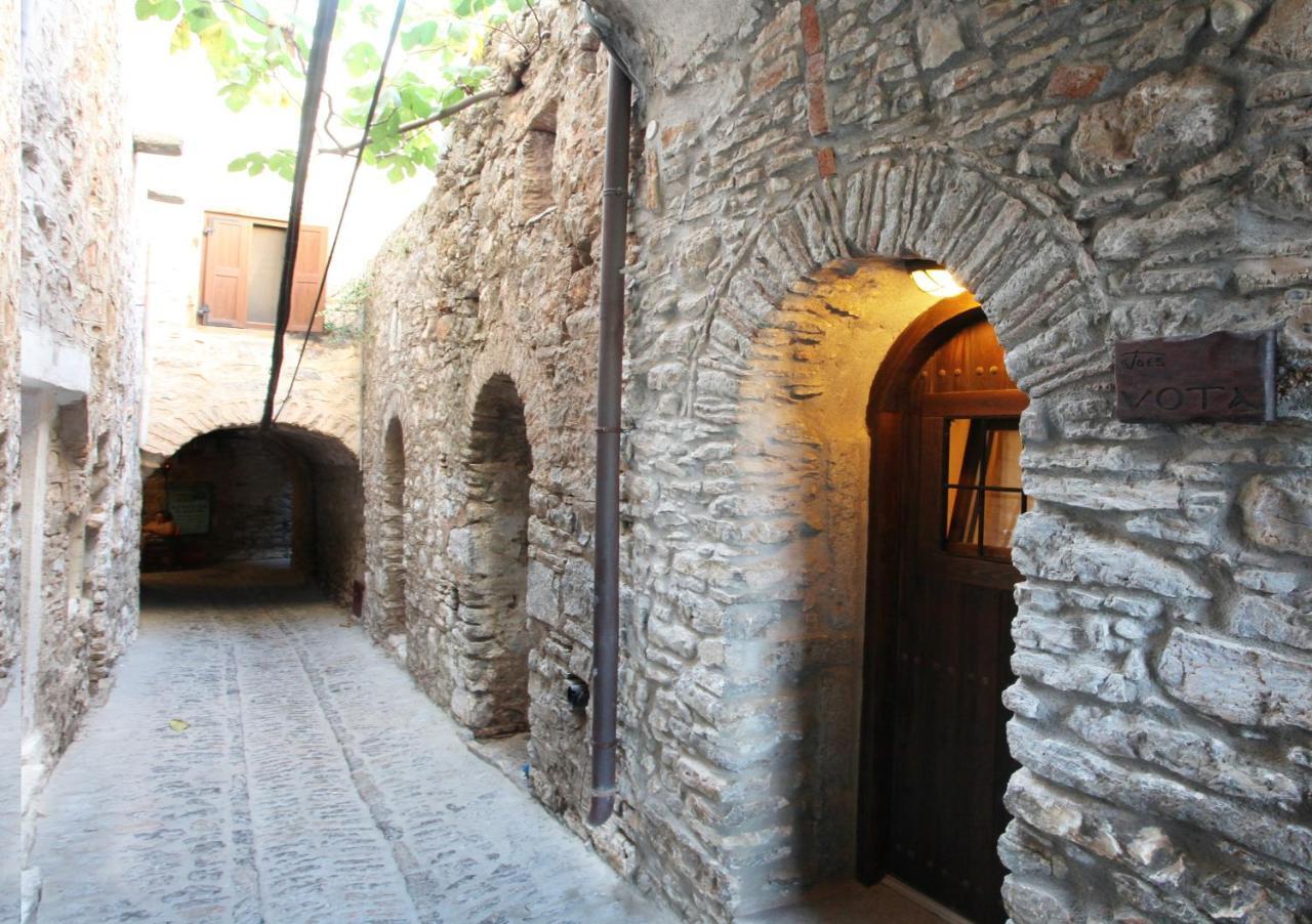 Stoes Traditional Suites Μεστά Εξωτερικό φωτογραφία